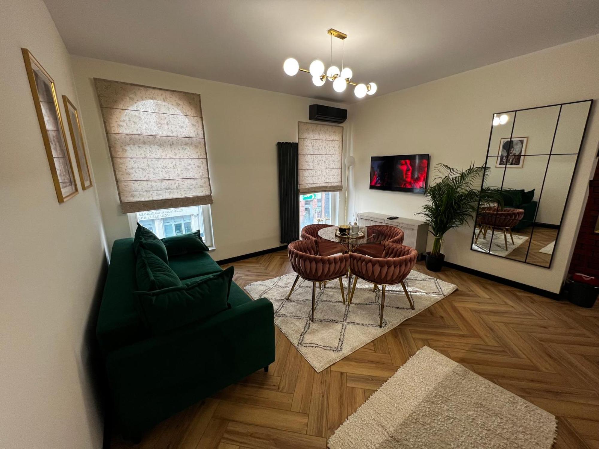Apartment Starowka Bulvar 11 Garaz Gratis !